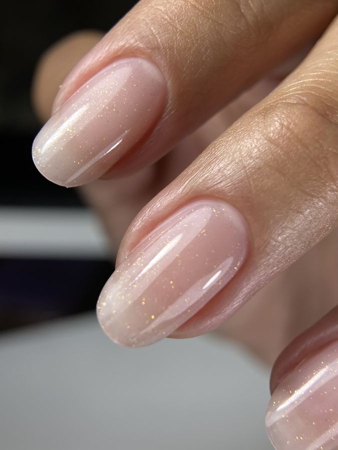 SOFT nagels Julia Visser